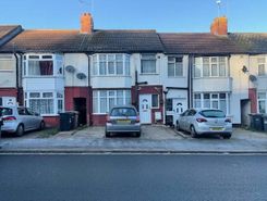 3 bed property, in Runley Road, £350,000