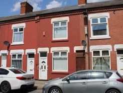3 bed property, in Wand Street, £270,000