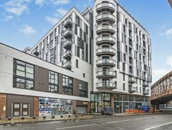 2 bed property, in 138 Chapel Street, £172,500