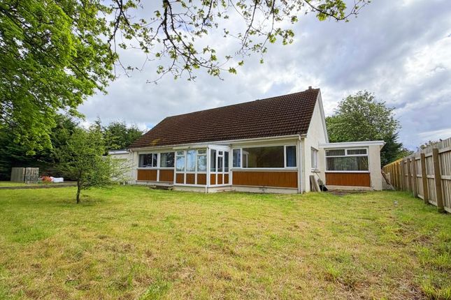 5 bed property, in 9 Pilmuir Road West, £280,000