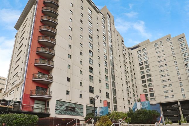 1 bed property, in Landmark Place, £160,000