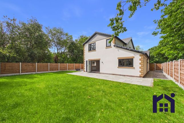 5 bed property, in Longmeanygate, £525,000