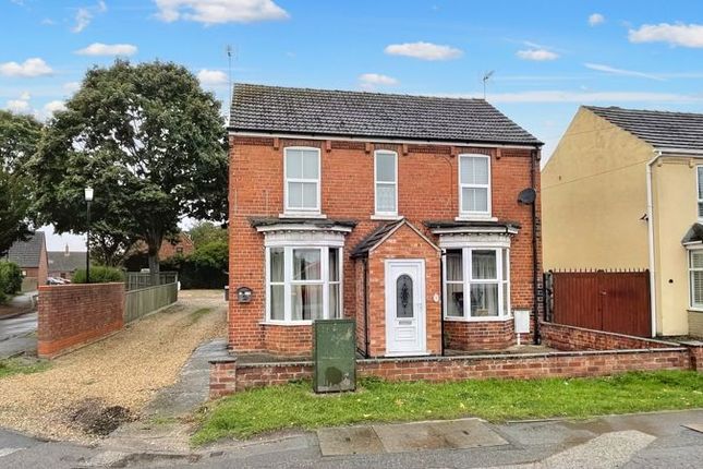 3 bed property, in Station Road, £299,950