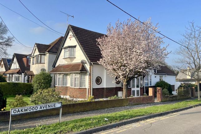 3 bed property, in Oakwood Avenue, £600,000