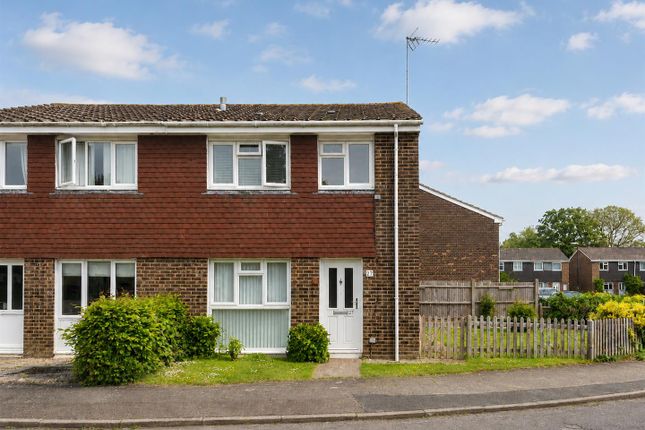 3 bed property, in The Hawthorns, £360,000