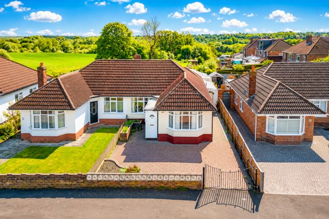 3 bed property, in Butterbache Road, £310,000