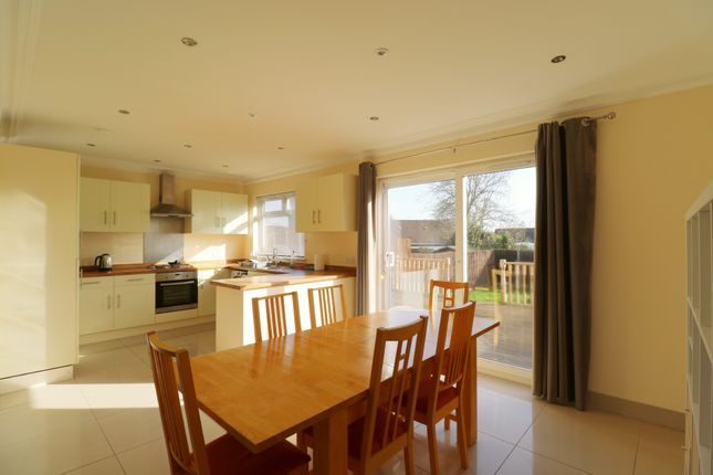 3 bed property, in Noel Road, £824,950