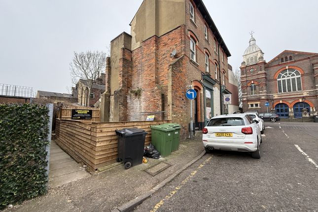 Studio, in High Town Road, £90,000