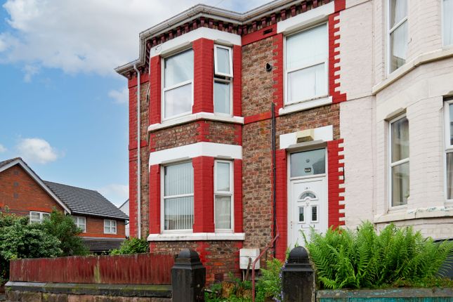 3 bed property, in Brattan Road, £120,000