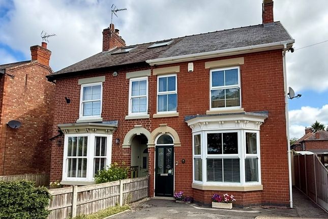 4 bed property, in Derby Road, £349,999