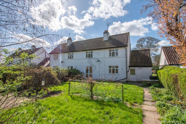 3 bed property, in Church Lane, £350,000
