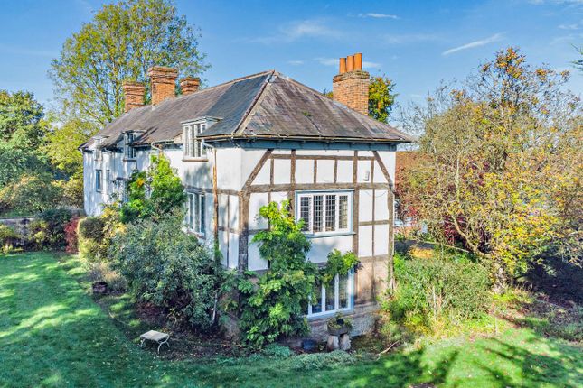 7 bed property, in Sutton Courtenay, £1,750,000