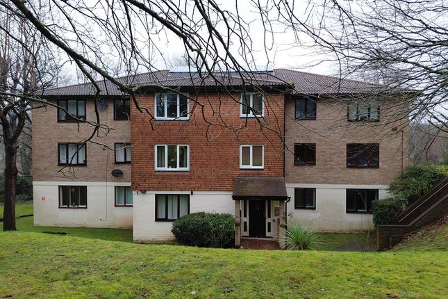 Studio, in Fairbairn Close, £150,000