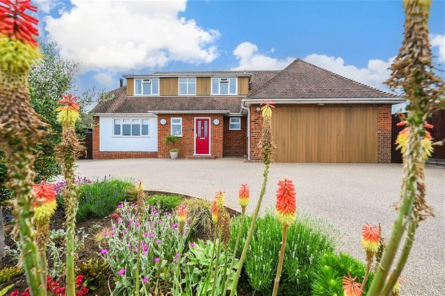 4 bed property, in Clovelly Road, £950,000