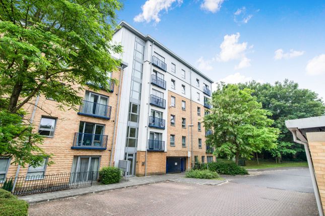 1 bed property, in Netherfield Place, £140,000