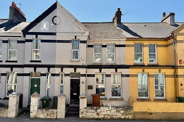 3 bed property, in Mount Gould Road, £250,000
