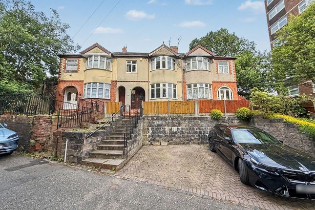 3 bed property, in Honeywall, £165,000