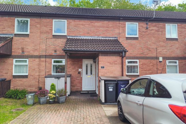 2 bed property, in Hazelmoor, £83,000