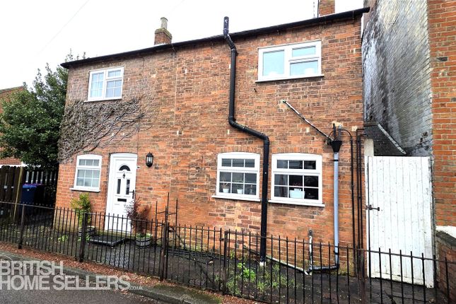 4 bed property, in East Street, £250,000