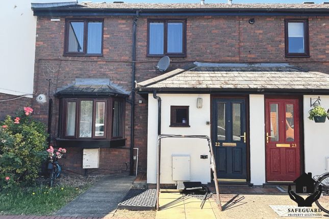 2 bed property, in Boleyn Close, £250,000