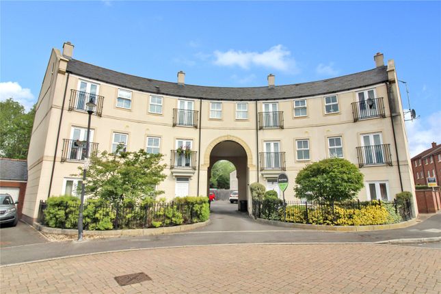 1 bed property, in Britten Road, £124,950