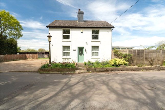 3 bed property, in Sayerland Lane, £675,000