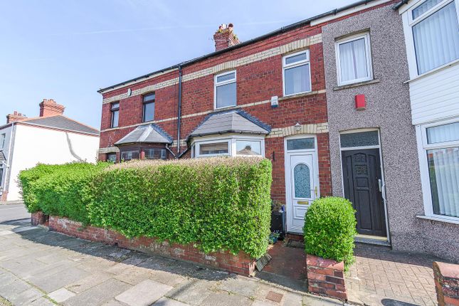 2 bed property, in Salisbury Road, £235,000