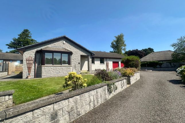 3 bed property, in Nether Caldhame, £250,000