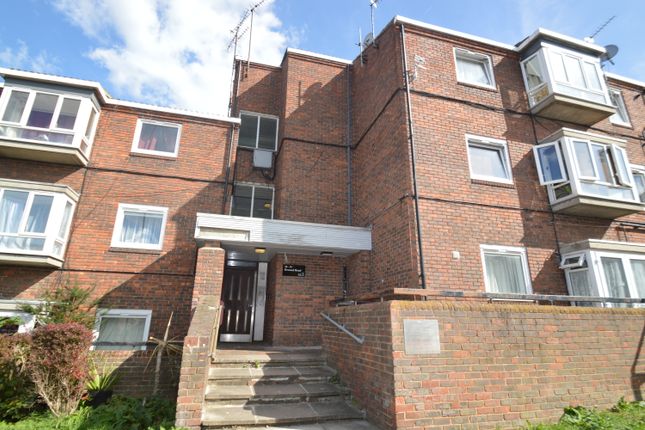1 bed property, in Erwood Road, £155,000