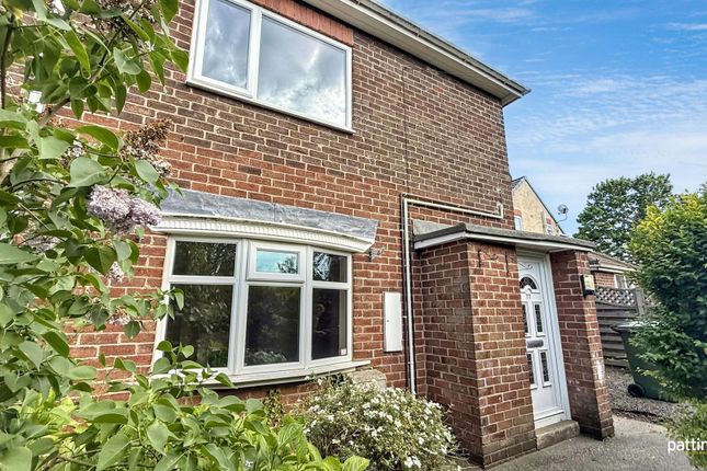 2 bed property, in Welbeck Road, £75,000
