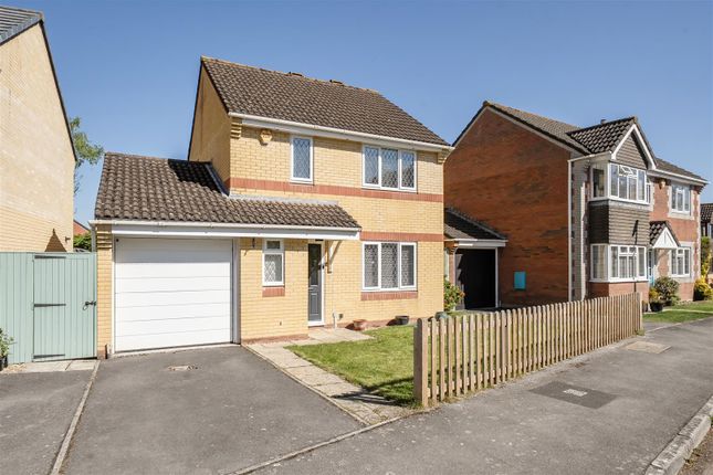 3 bed property, in Lavender Drive, £365,000