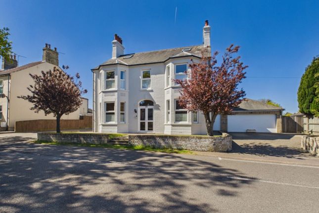 4 bed property, in Oulton Road North, £600,000