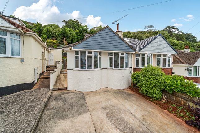3 bed property, in Clifton Road, £275,000