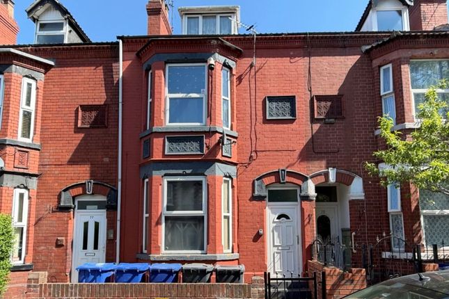 6 bed property, in 76 Broxholme Lane, £125,000
