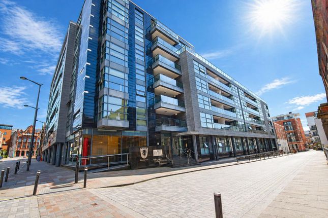 2 bed property, in Colquitt Street, £195,000
