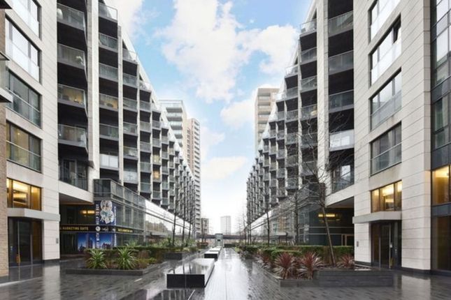 2 bed property, in Baltimore Wharf, £550,000