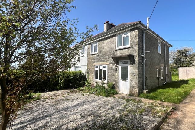 3 bed property, in 48 Lockeridge Road, £90,000