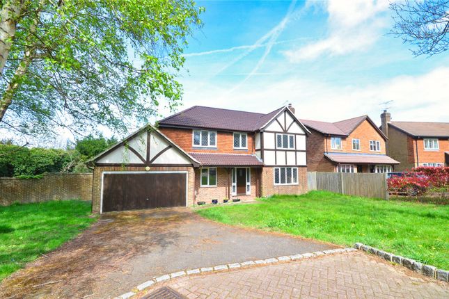 5 bed property, in Dormansland, £800,000
