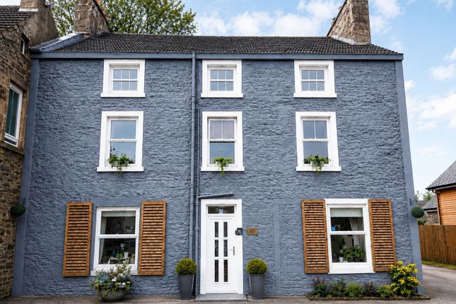 8 bed property, in North Bridge Street, £298,000