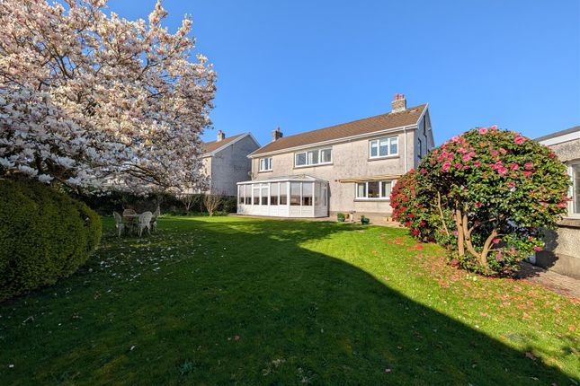 4 bed property, in Nant-Yr-Arian, £410,000