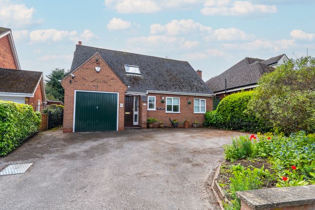 3 bed property, in Savey Lane, £425,000
