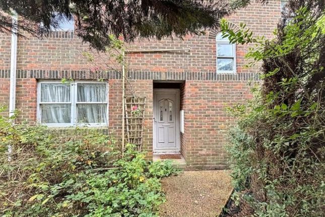 4 bed property, in Orion Way, £375,000