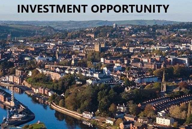 1 bed property, in Investment Opportunity, £285,000