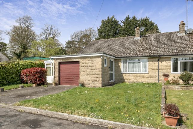 2 bed property, in The Waldrons, £300,000