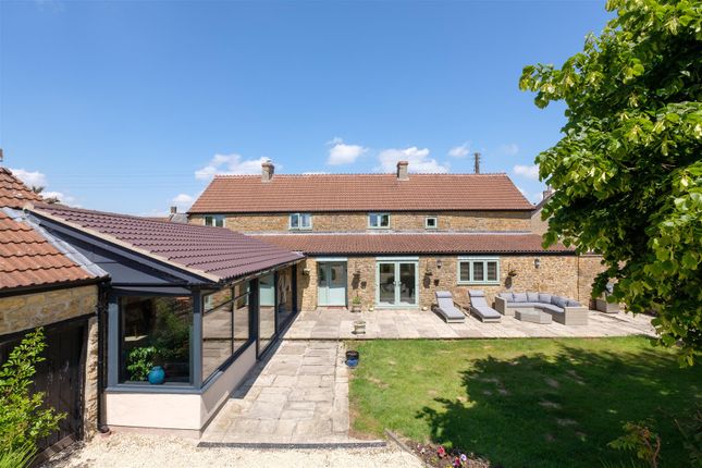 4 bed property, in Drimpton, £1,100,000