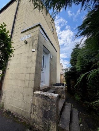 2 bed property, in Belses Drive, £90,000