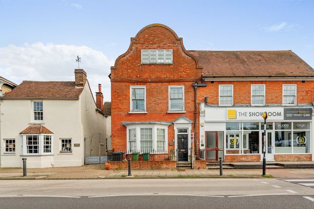 5 bed property, in High Street, £650,000