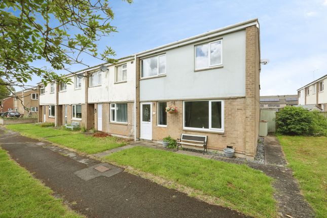 3 bed property, in Gill Green Walk, £160,000