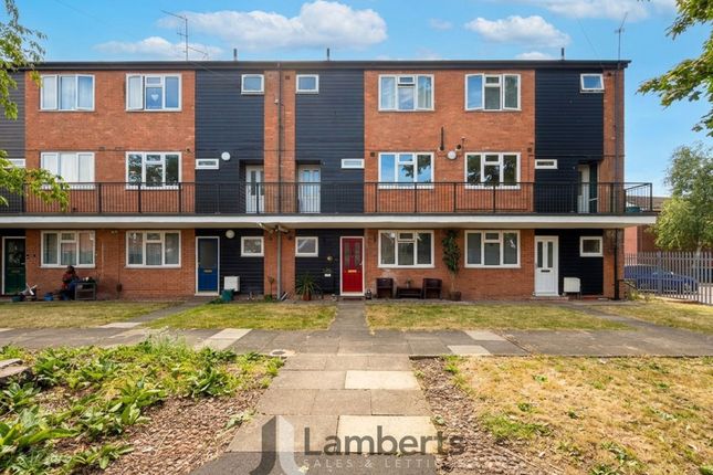 1 bed property, in Allendale Court, £115,000