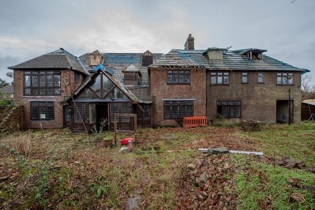 9 bed property, in Brede Hill, £765,000
